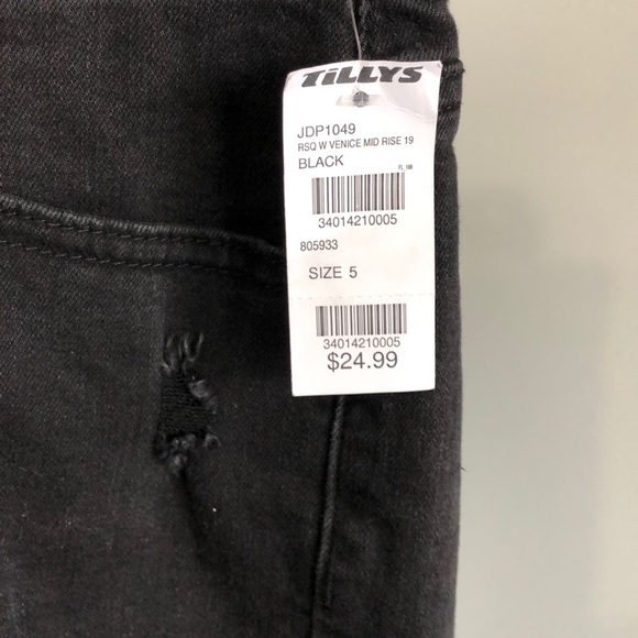 Black Mid Rise Shorts - Picture 3 of 4